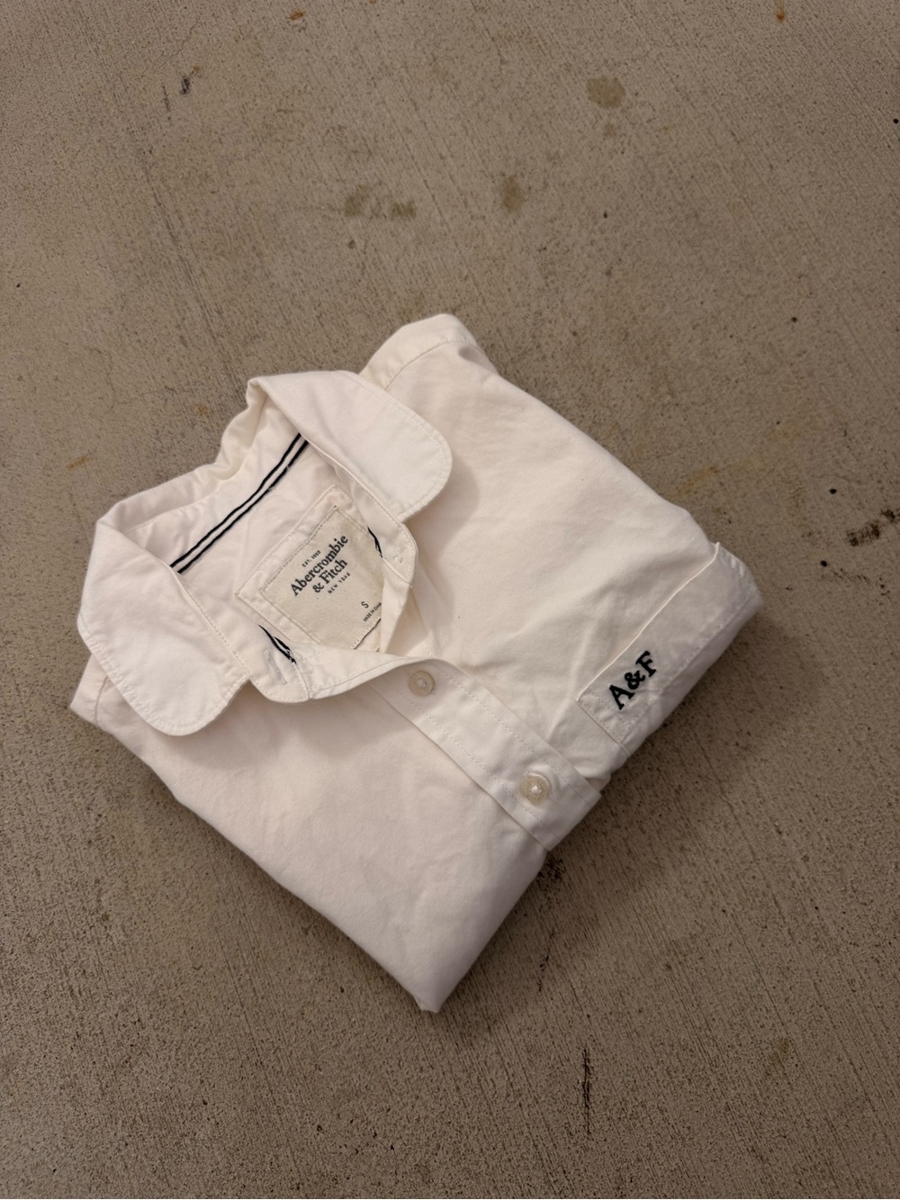 Abercrombie & Fitch Women’s Button Up Shirt
